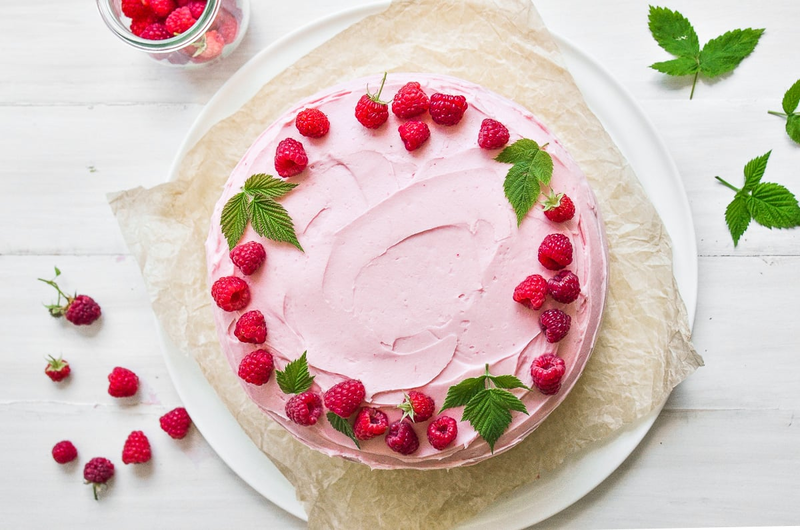 Bánh trang trí bằng xoài